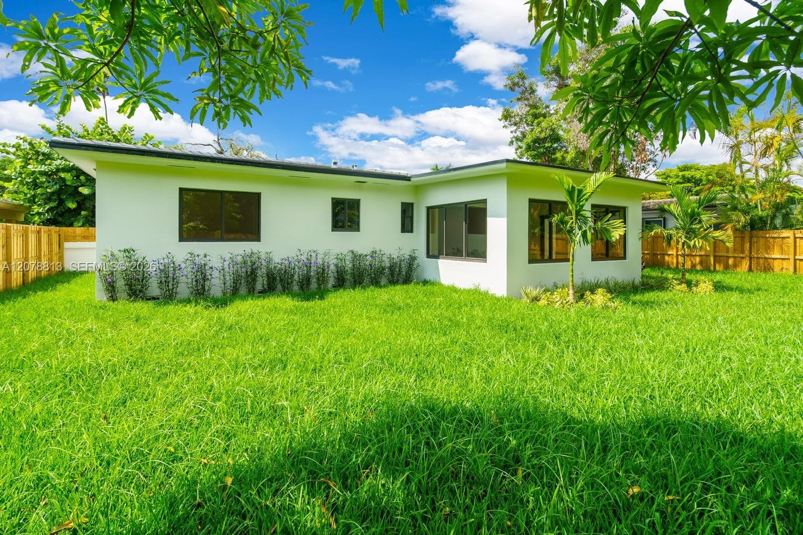 435 NE 114th St, Miami, FL 33161 photo 5