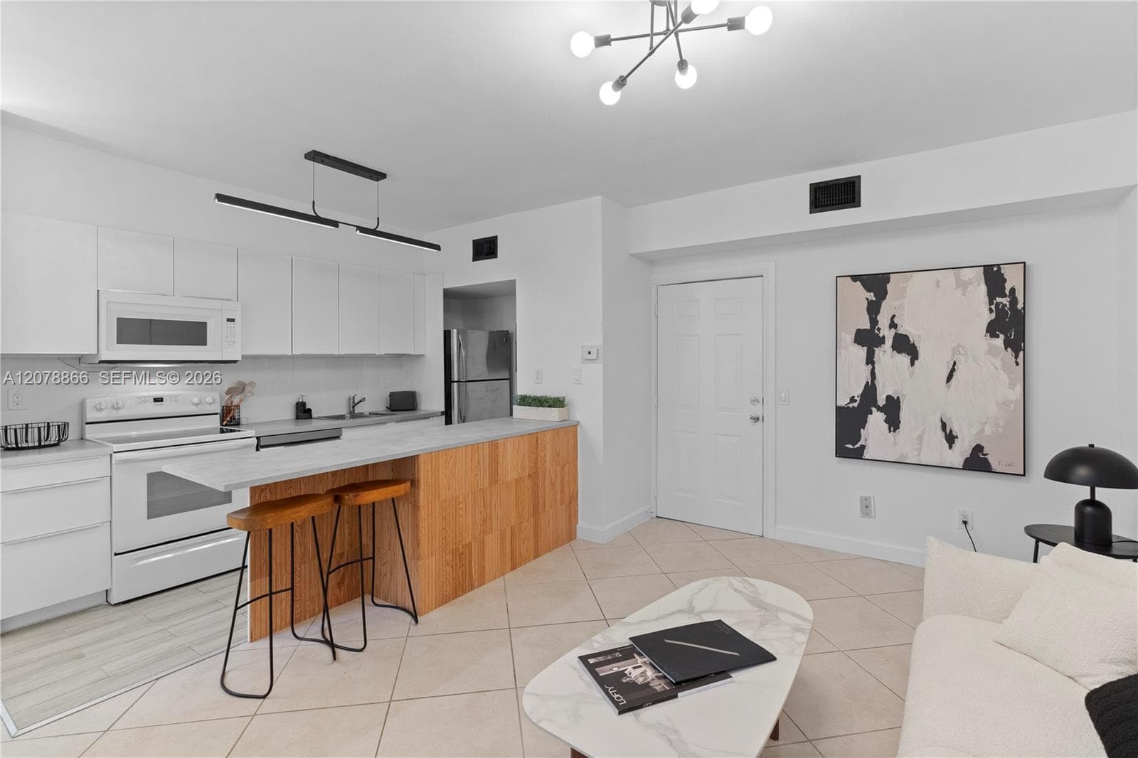 1559 Michigan Ave # 102, Miami Beach, FL 33139 photo 2