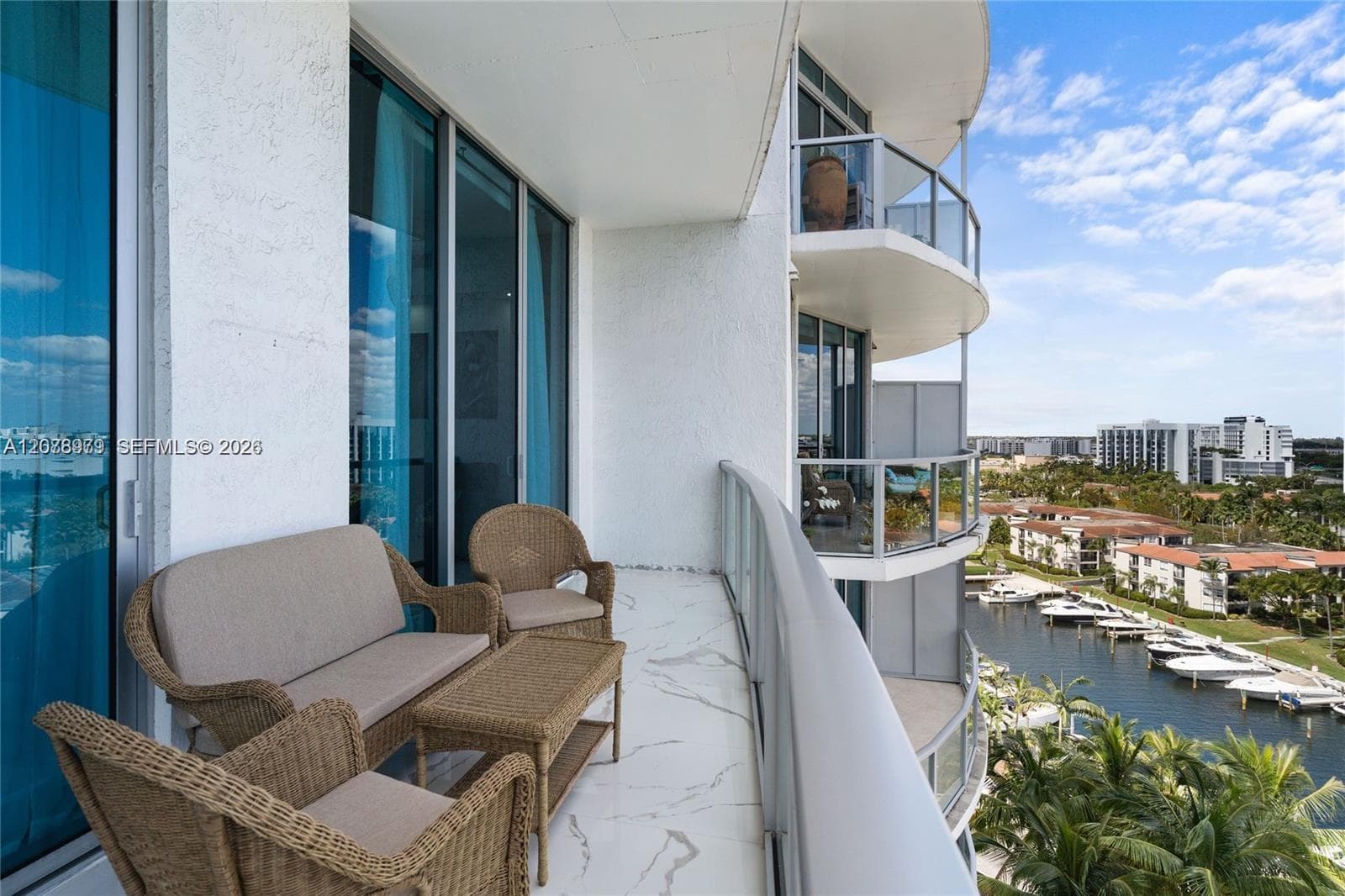 3029 NE 188th St # 1021, Aventura, FL 33180 photo 2
