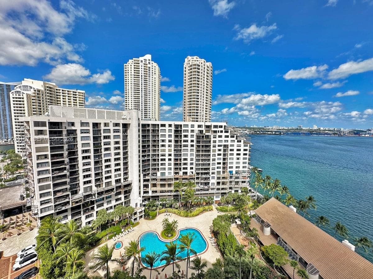 540 Brickell Key Dr # 218, Miami, FL 33131 photo 3