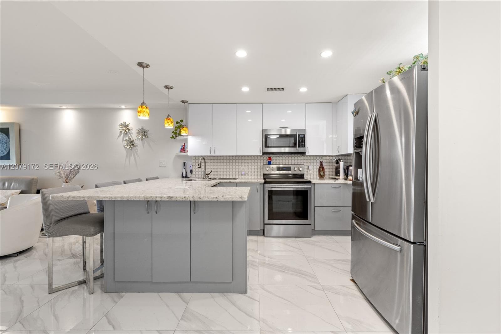 2855 Leonard Dr # H605, Aventura, FL 33160 photo 2