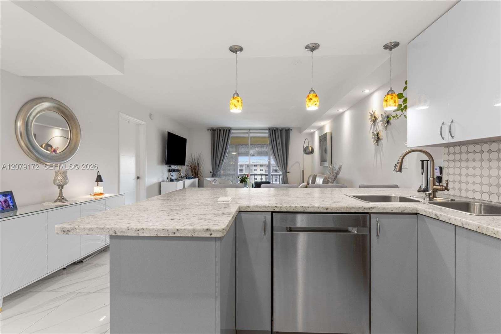 2855 Leonard Dr # H605, Aventura, FL 33160 photo 4