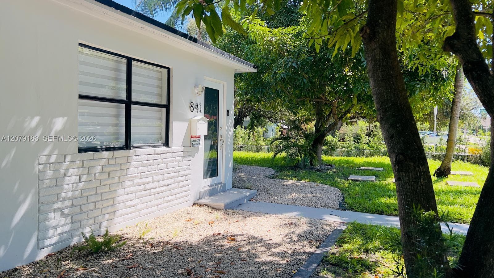 841 S 24th Ave, Hollywood, FL 33020 photo 2