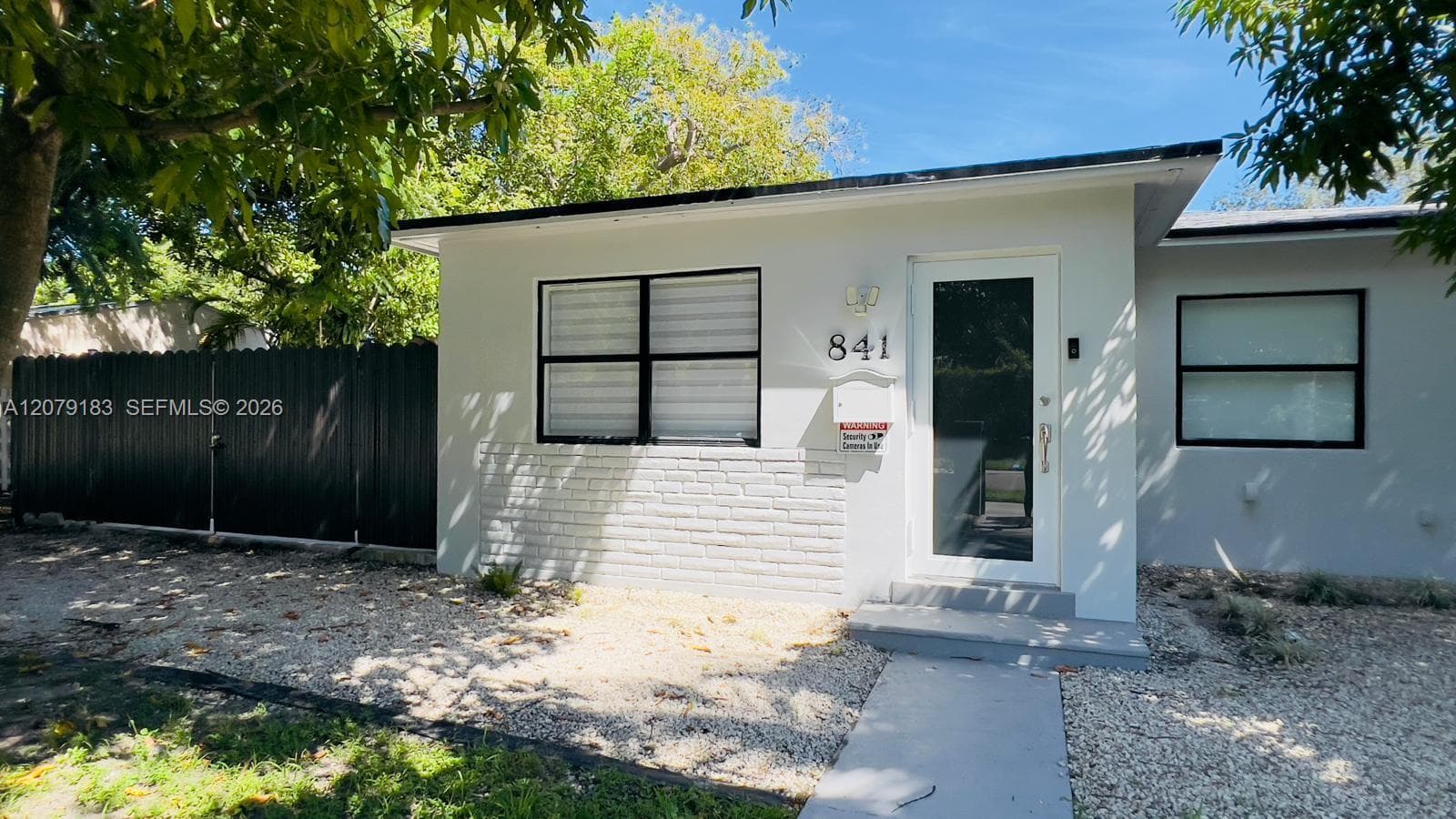 841 S 24th Ave, Hollywood, FL 33020 photo 3