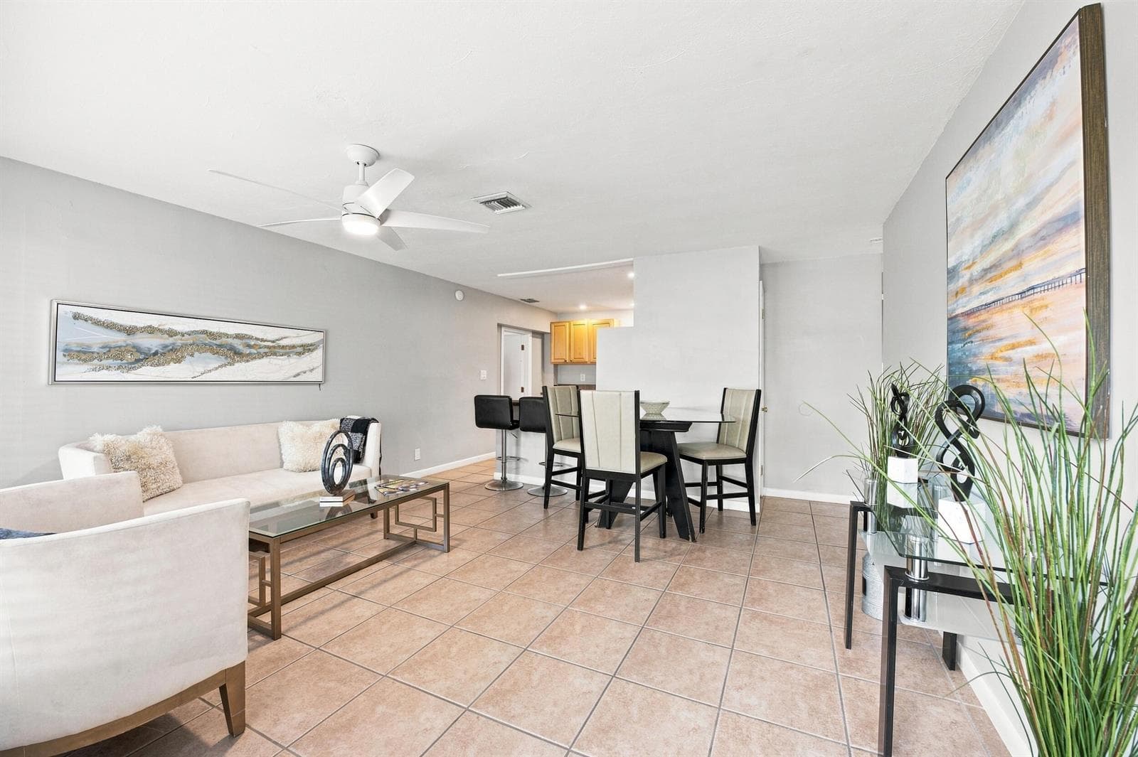2610 NE 8th Avenue, Pompano Beach, FL 33064 photo 3