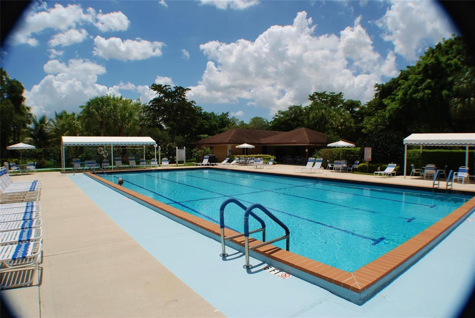 3980 OAKS CLUBHOUSE Drive # 511, Pompano Beach, FL 33069 photo 5