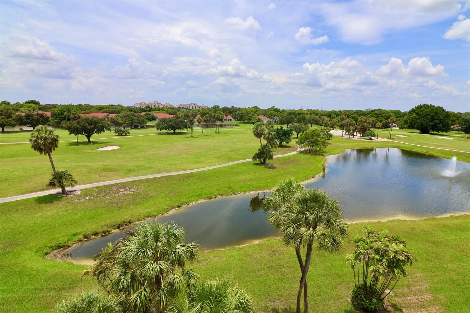 3980 OAKS CLUBHOUSE Drive # 511, Pompano Beach, FL 33069 photo 4