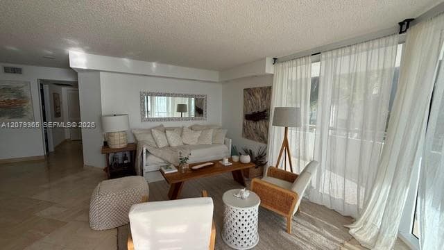 15645 Collins Ave # 206, Sunny Isles Beach, FL 33160 photo 3