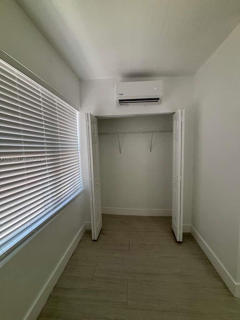 1051 NW 2nd St # 8, Miami, FL 33128 photo 3