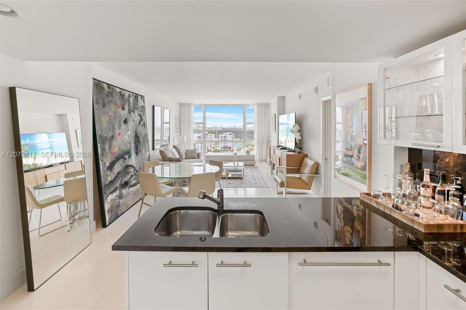 6801 Collins Ave # 1401, Miami Beach, FL 33141 photo 3