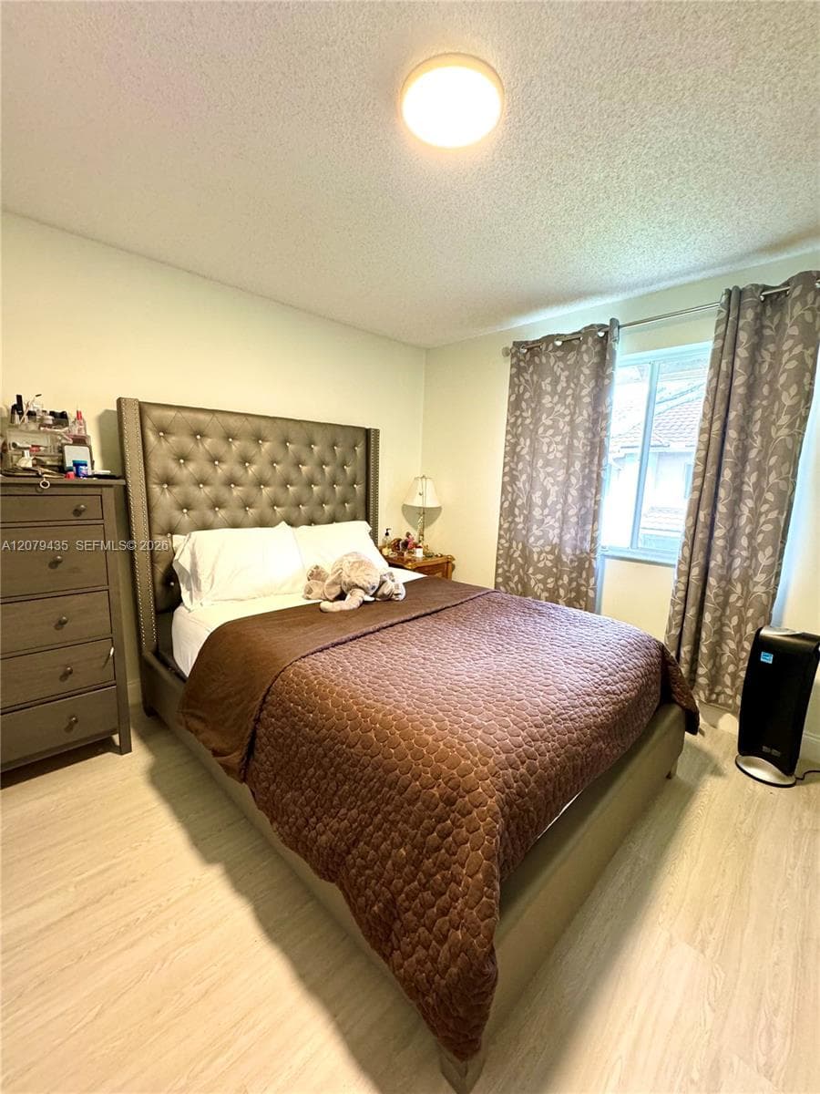 200 N 66th Ave, Hollywood, FL 33024 photo 4