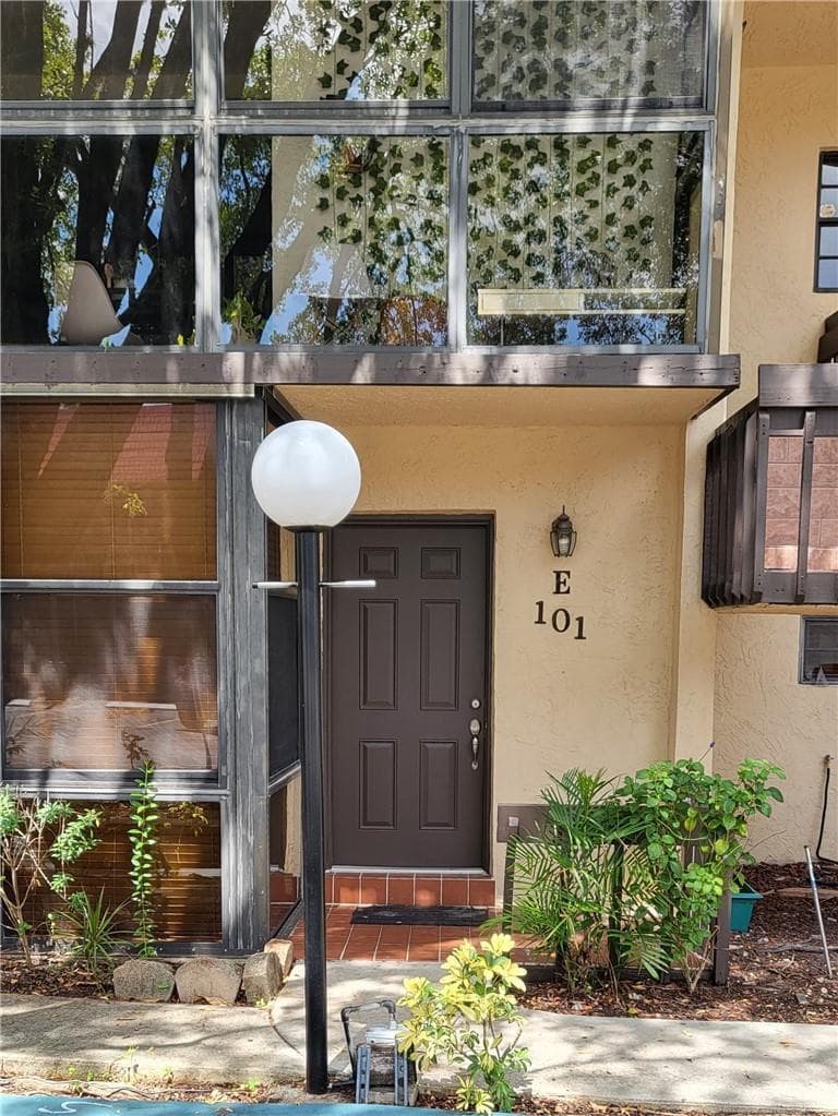 780 NE 199TH Street # 101E, Miami, FL 33179 photo 2