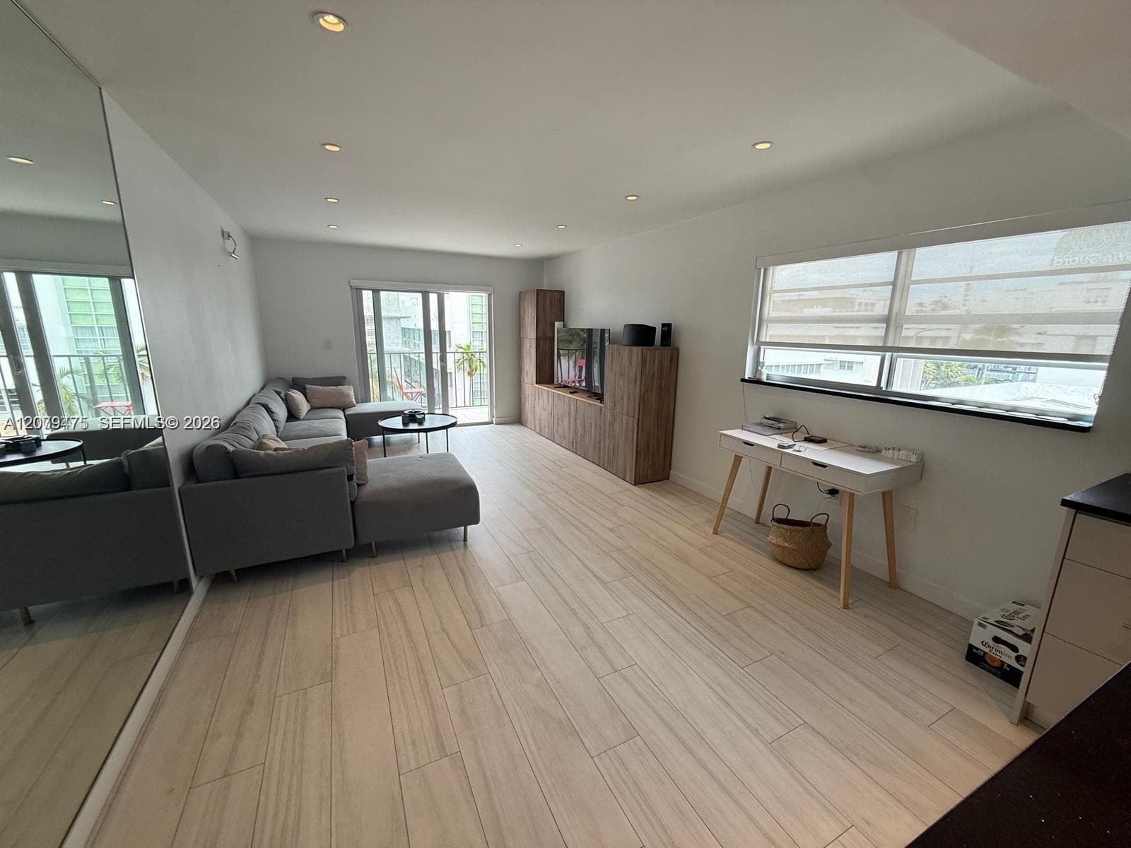 1150 Collins Ave # 406, Miami Beach, FL 33139 photo 4