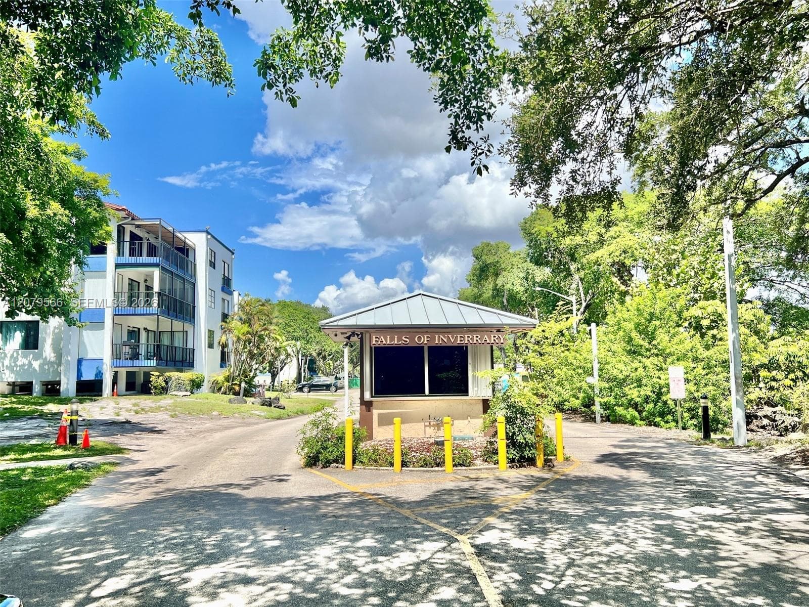 6300 S Falls Cir Dr # 408, Lauderhill, FL 33319 photo 2