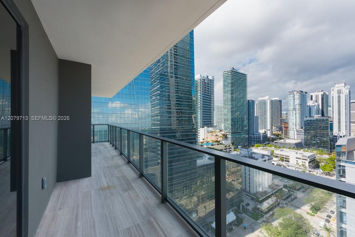 1451 Brickell Ave # 2206, Miami, FL 33131 photo 4