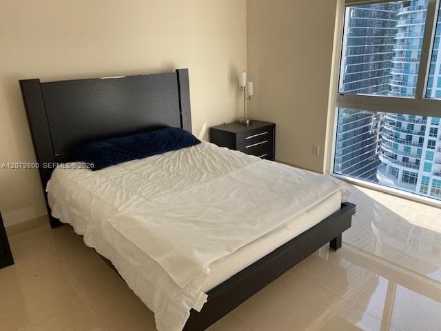 325 S Biscayne Blvd # 2914, Miami, FL 33131 photo 2