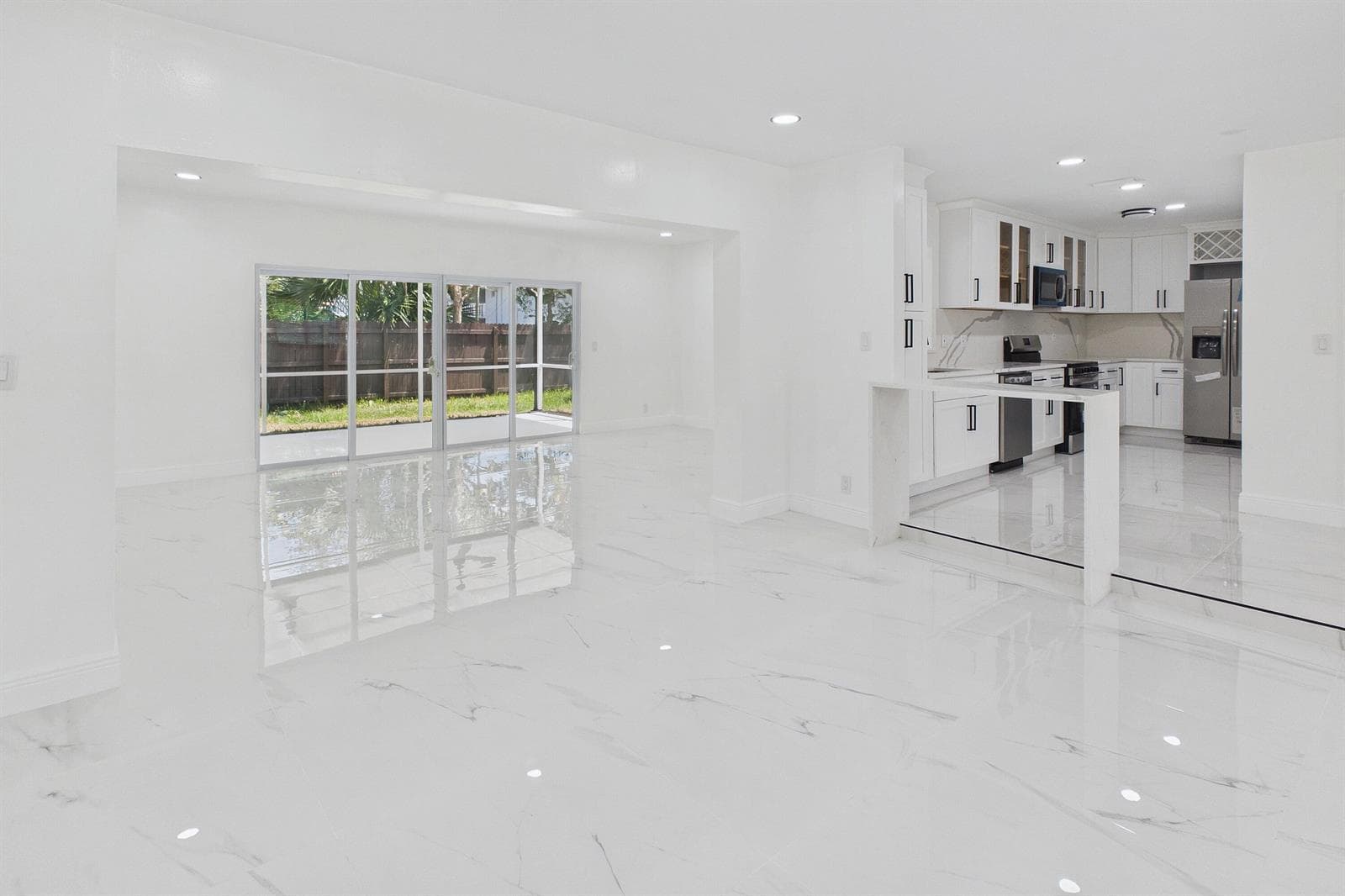 520 NW 43RD Avenue, Plantation, FL 33317 photo 5