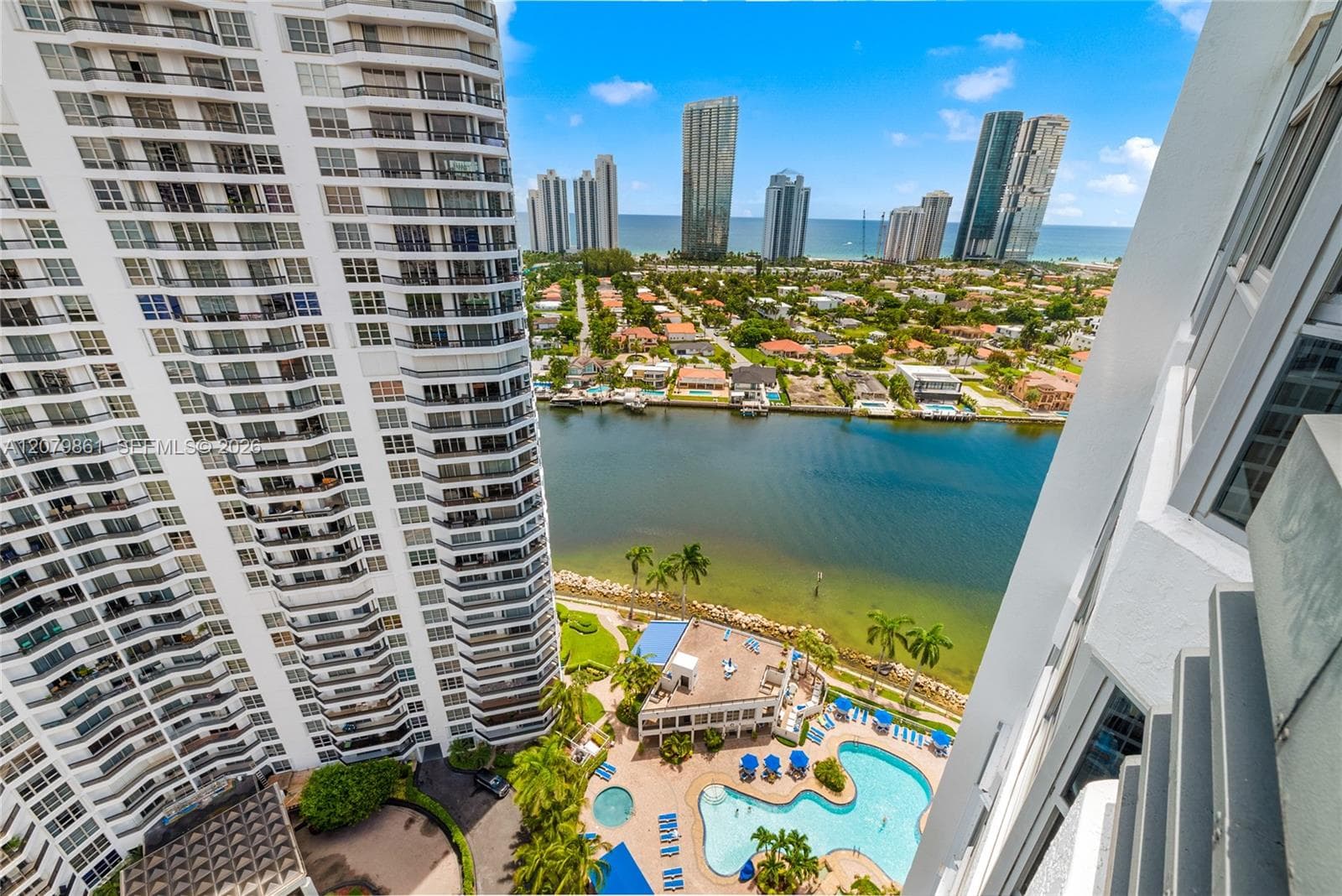 19101 NE 36th Ct # 2607, Aventura, FL 33180 photo 2