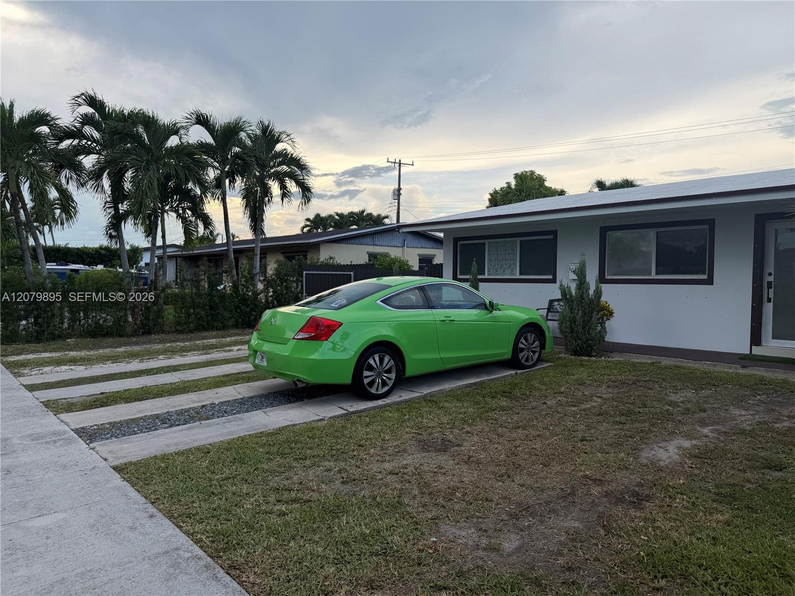 10411 SW 51st St, Miami, FL 33165