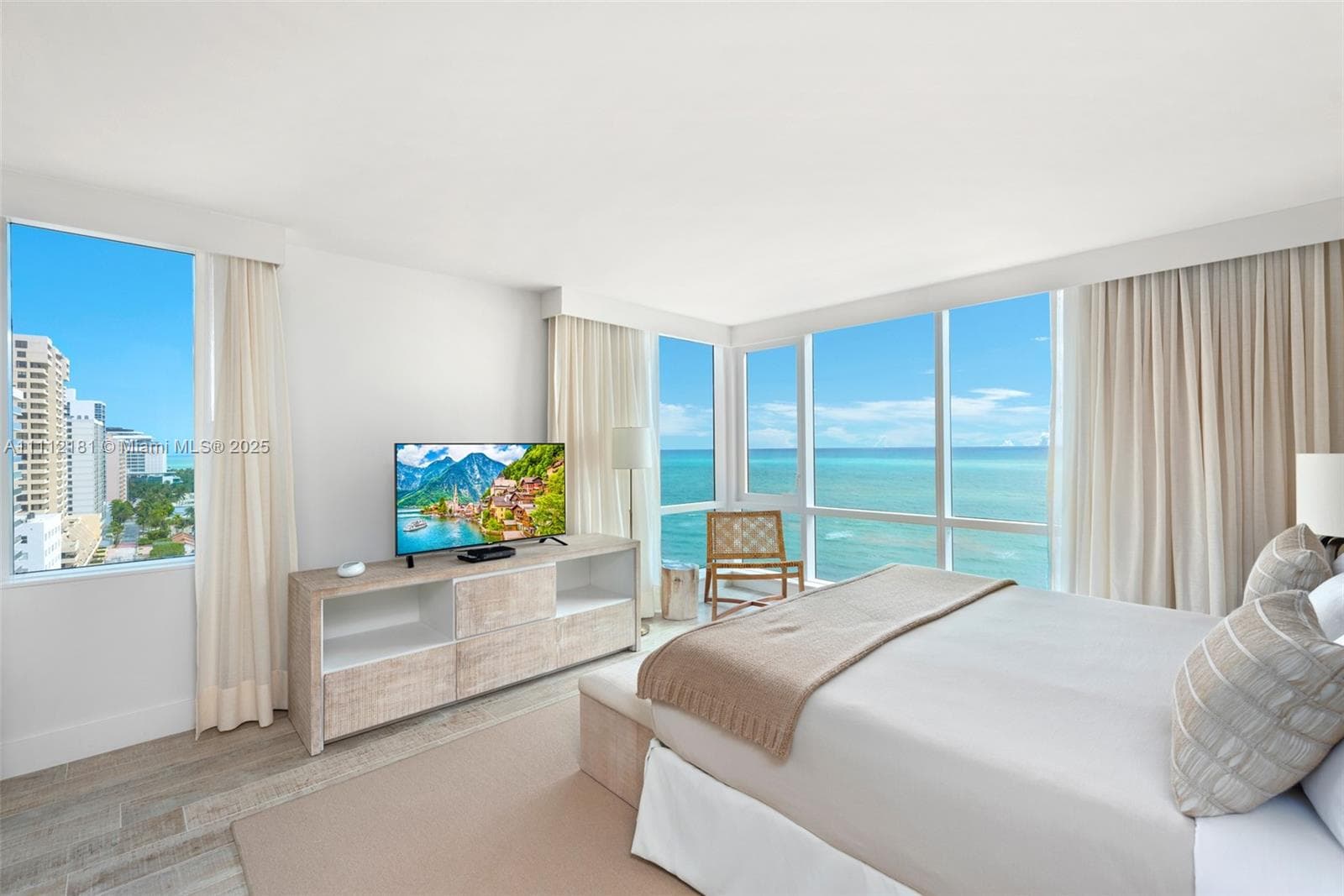 102 24th St # 1219, Miami Beach FL 33139