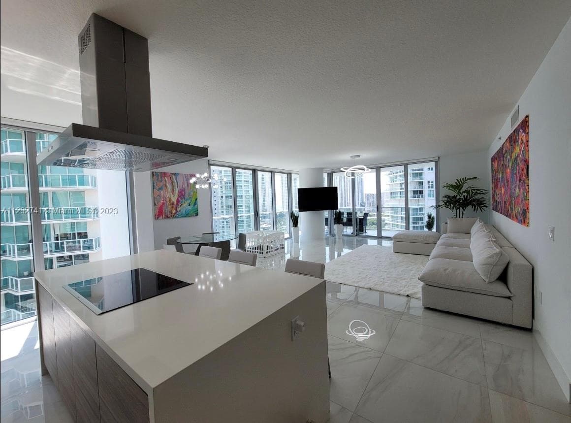 300 Sunny Isles Blvd # 4-1202, Sunny Isles Beach FL 33160