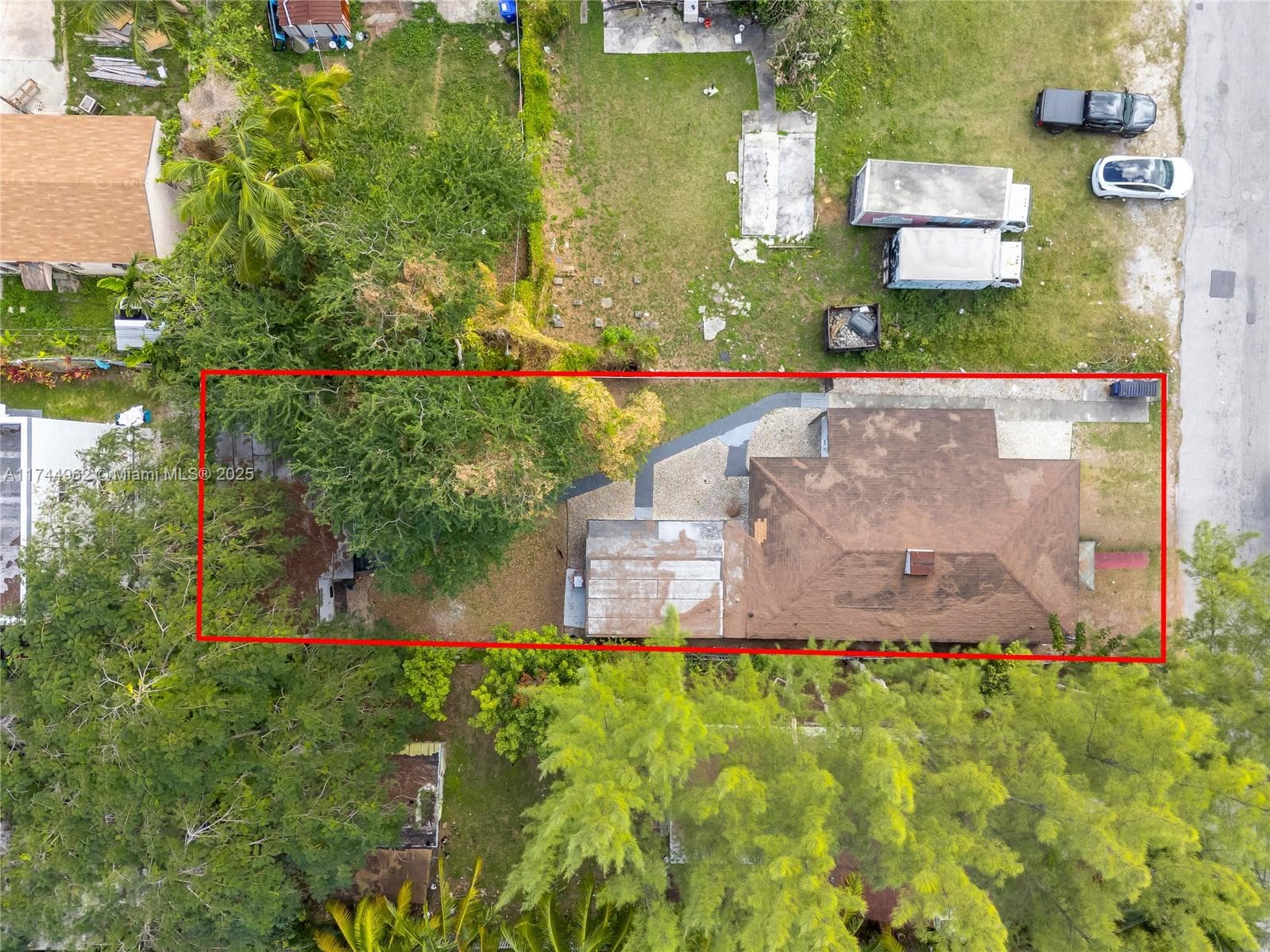 7525 NE Miami Ct, Miami FL 33138