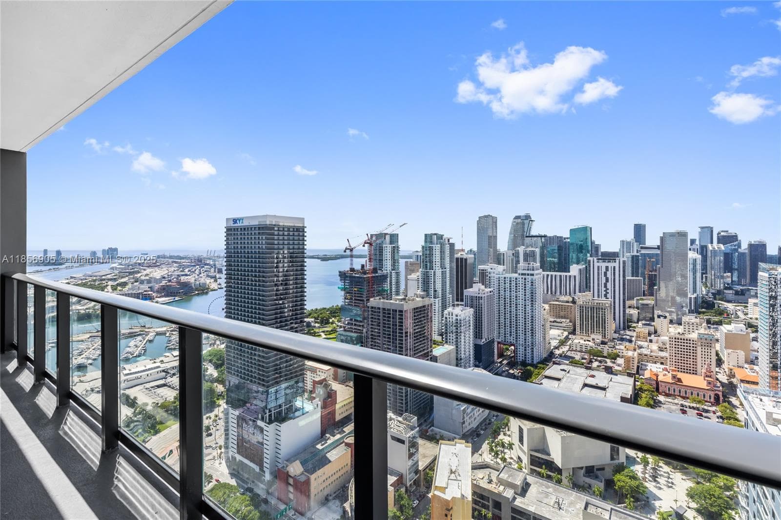 601 NE 1st Ave # 4607, Miami FL 33132