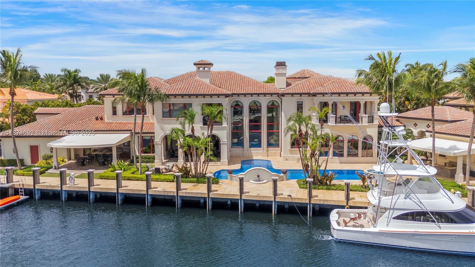 700 Osprey Point Cir, Boca Raton FL 33431