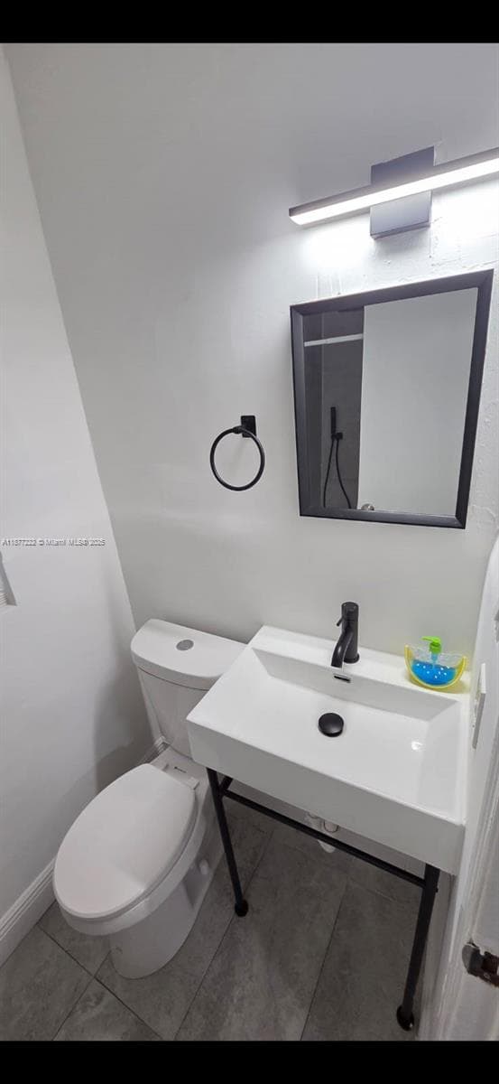 855 NW 3rd Ter # 6, Dania Beach FL 33004