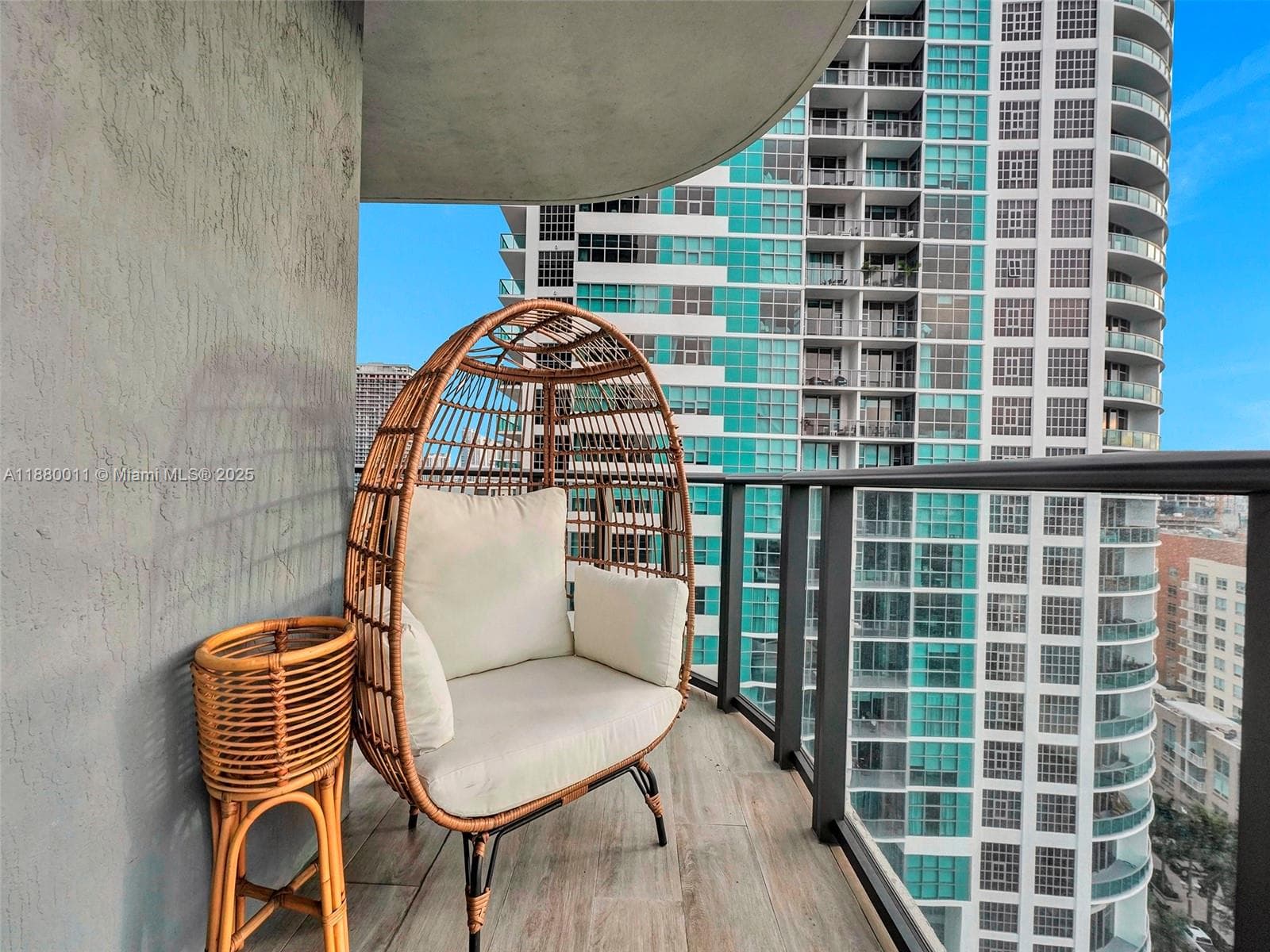 121 NE 34th St # 1601, Miami, FL 33137