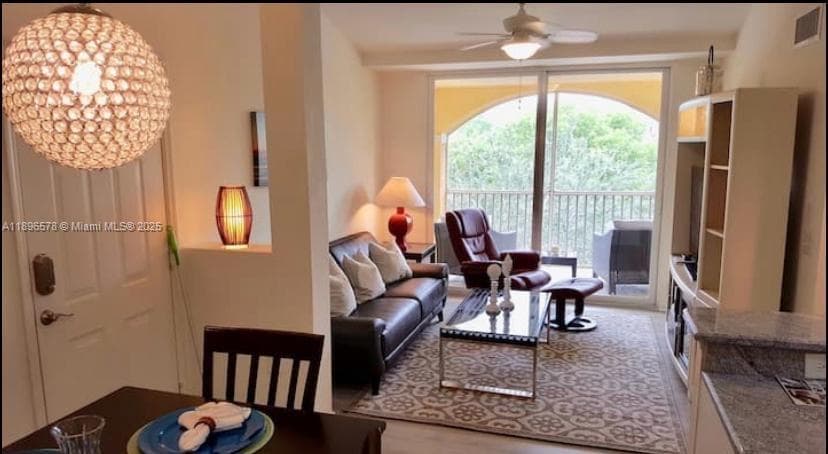 4105 Residence DR # 117, Fort Myers FL 33901