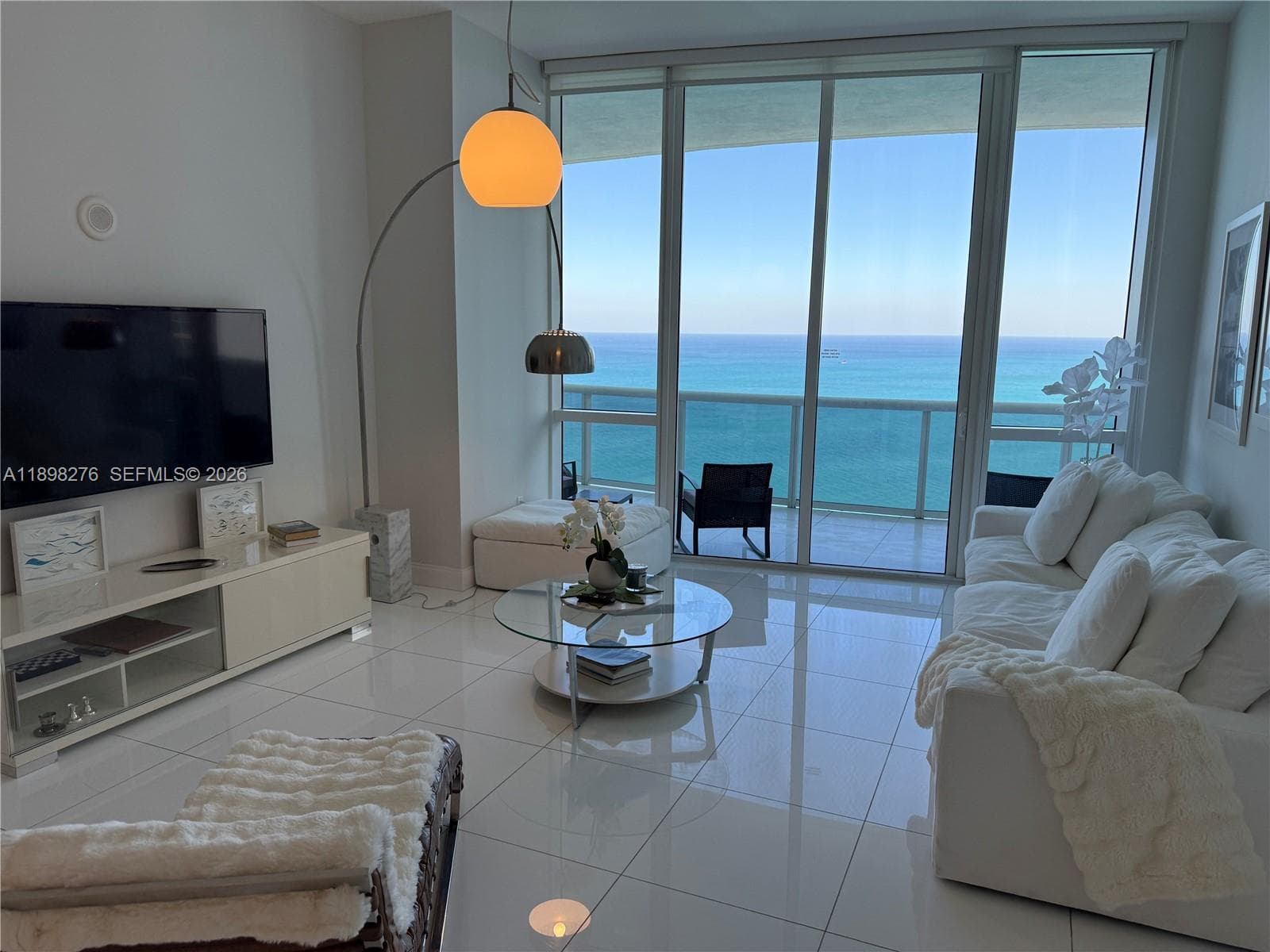 15901 Collins Ave # 3907, Sunny Isles Beach, FL 33160