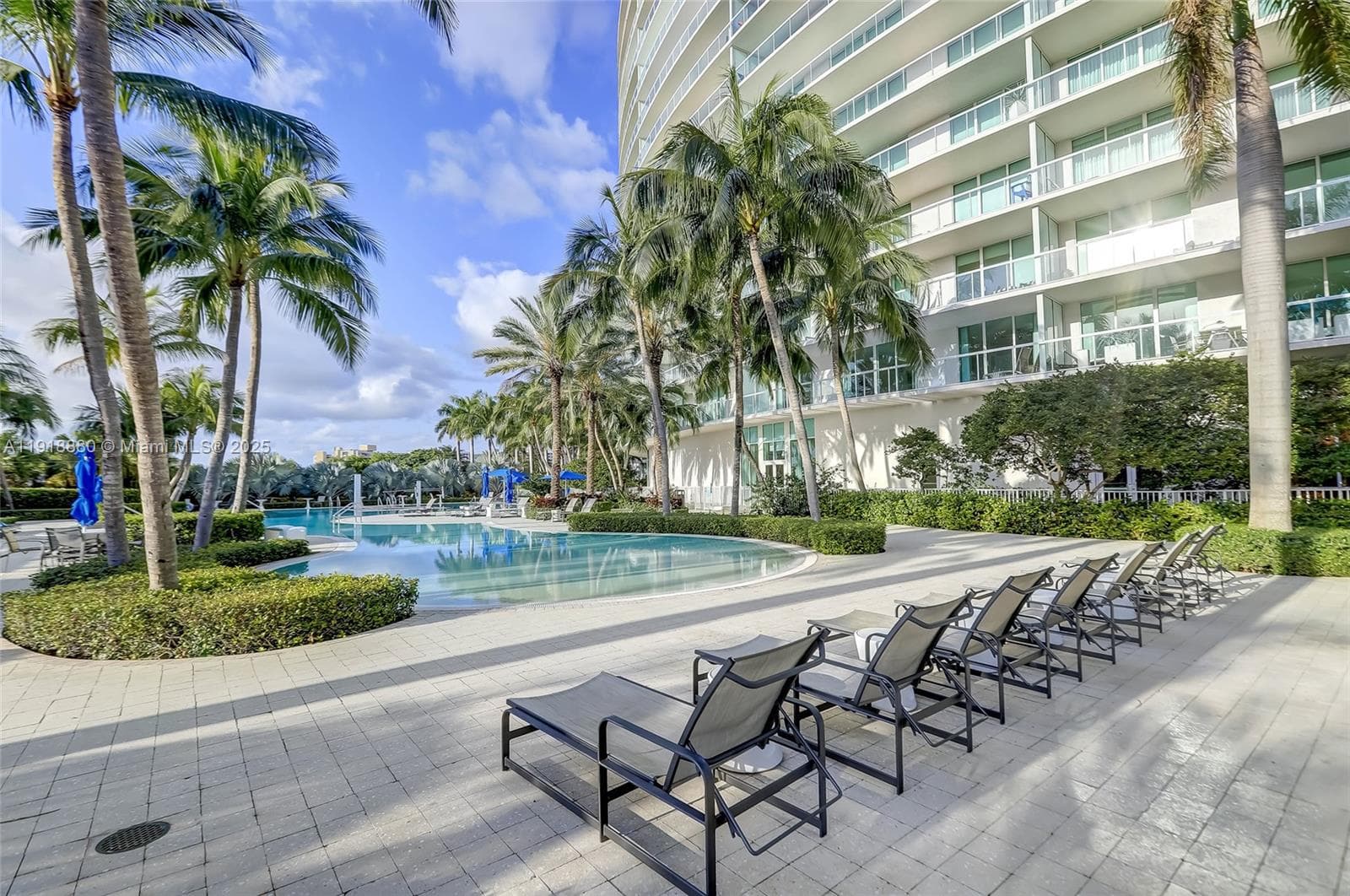 1 N Ocean Blvd # 1011, Pompano Beach, FL 33062