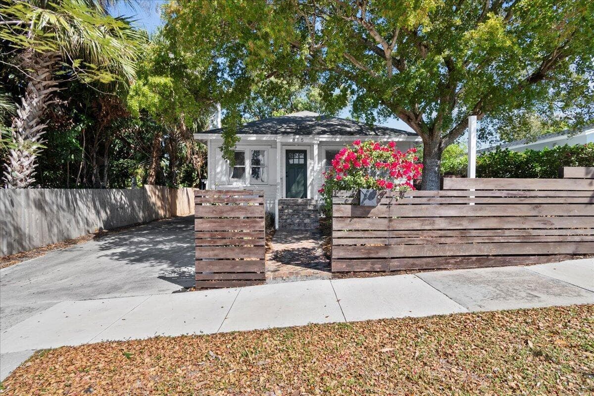 815 Omar Road, West Palm Beach FL 33405