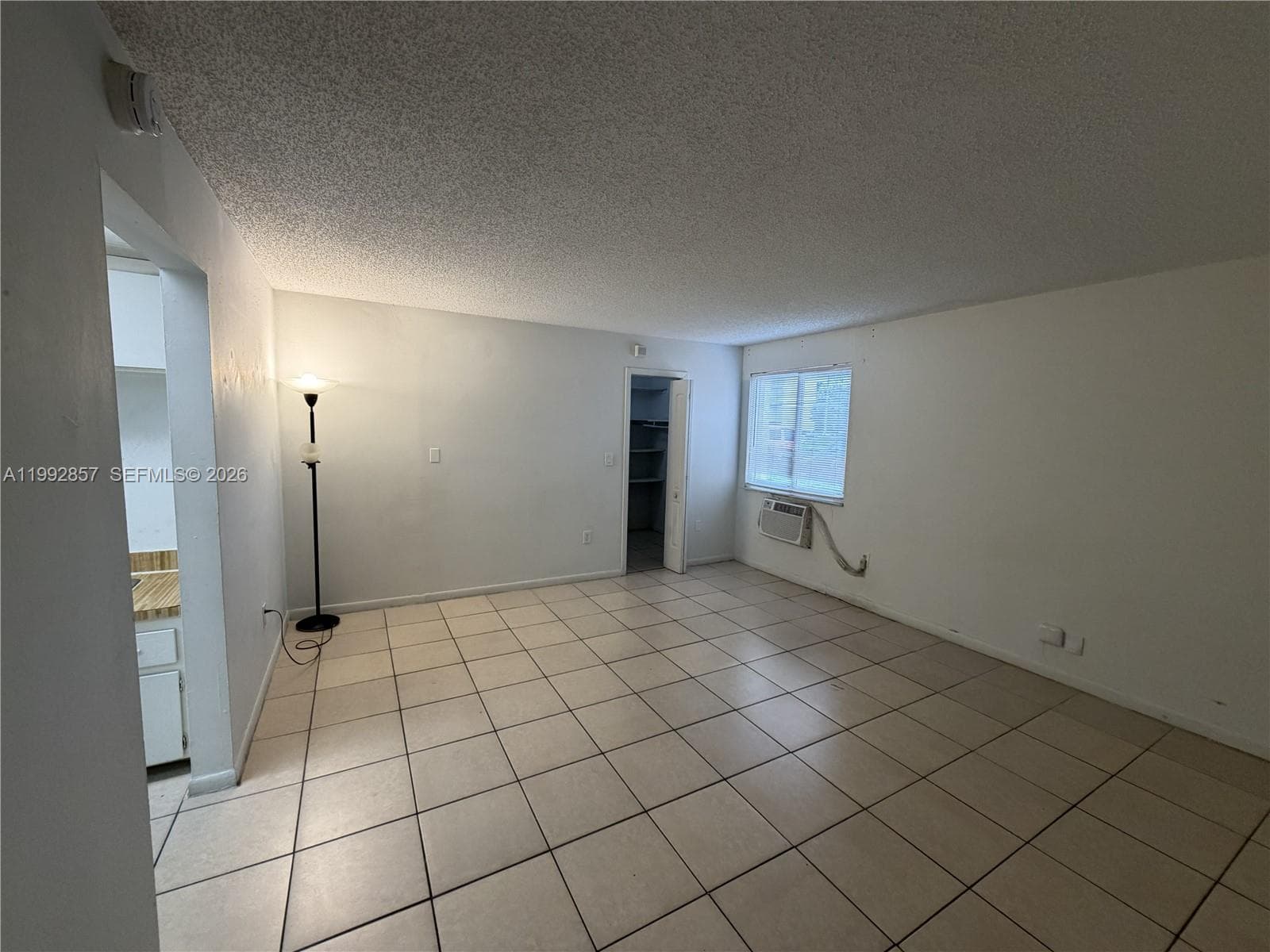 7010 NW 186th St # 5-121A, Hialeah FL 33015