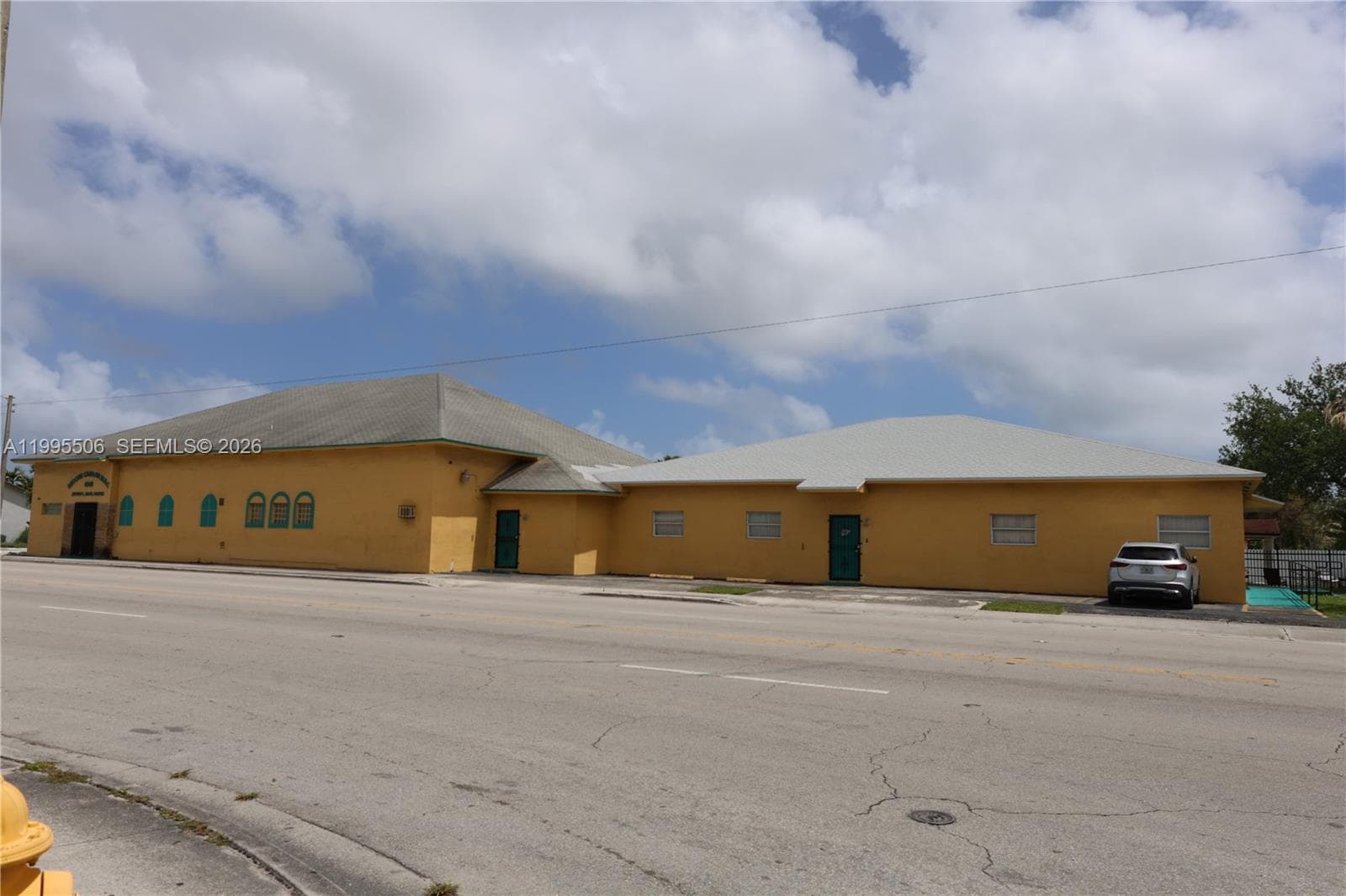 4343 NW 17th Ave, Miami FL 33142