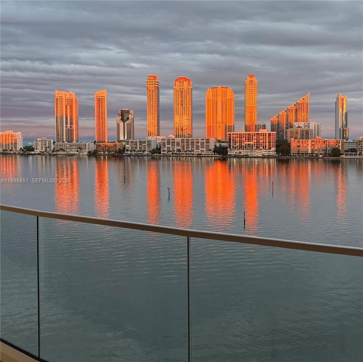 2800 Island Blvd # 1001, Aventura, FL 33160