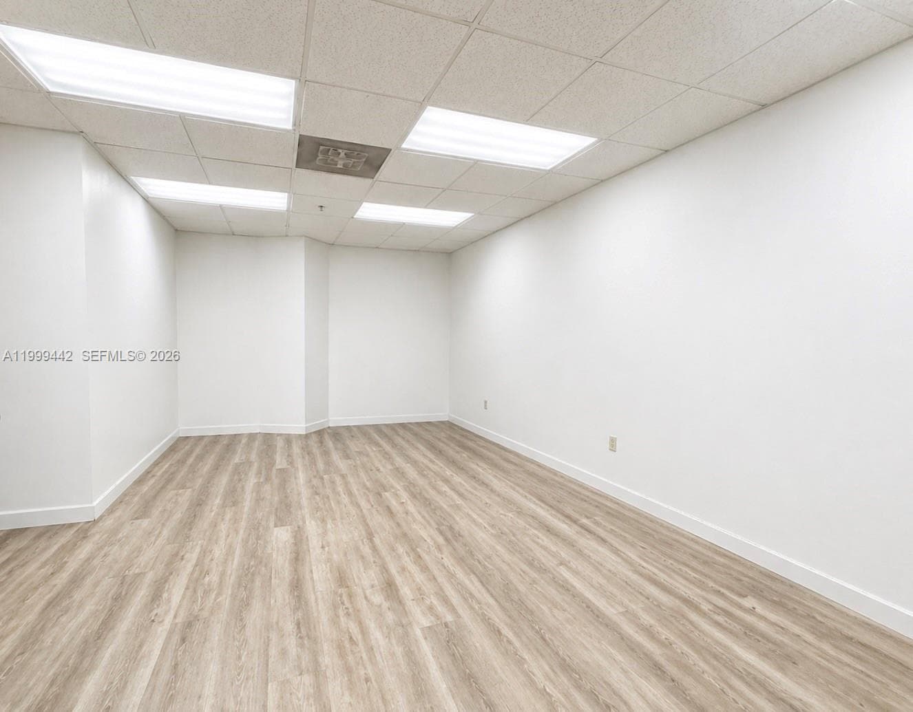 18501 Pines Blvd # 377, Pembroke Pines FL 33029