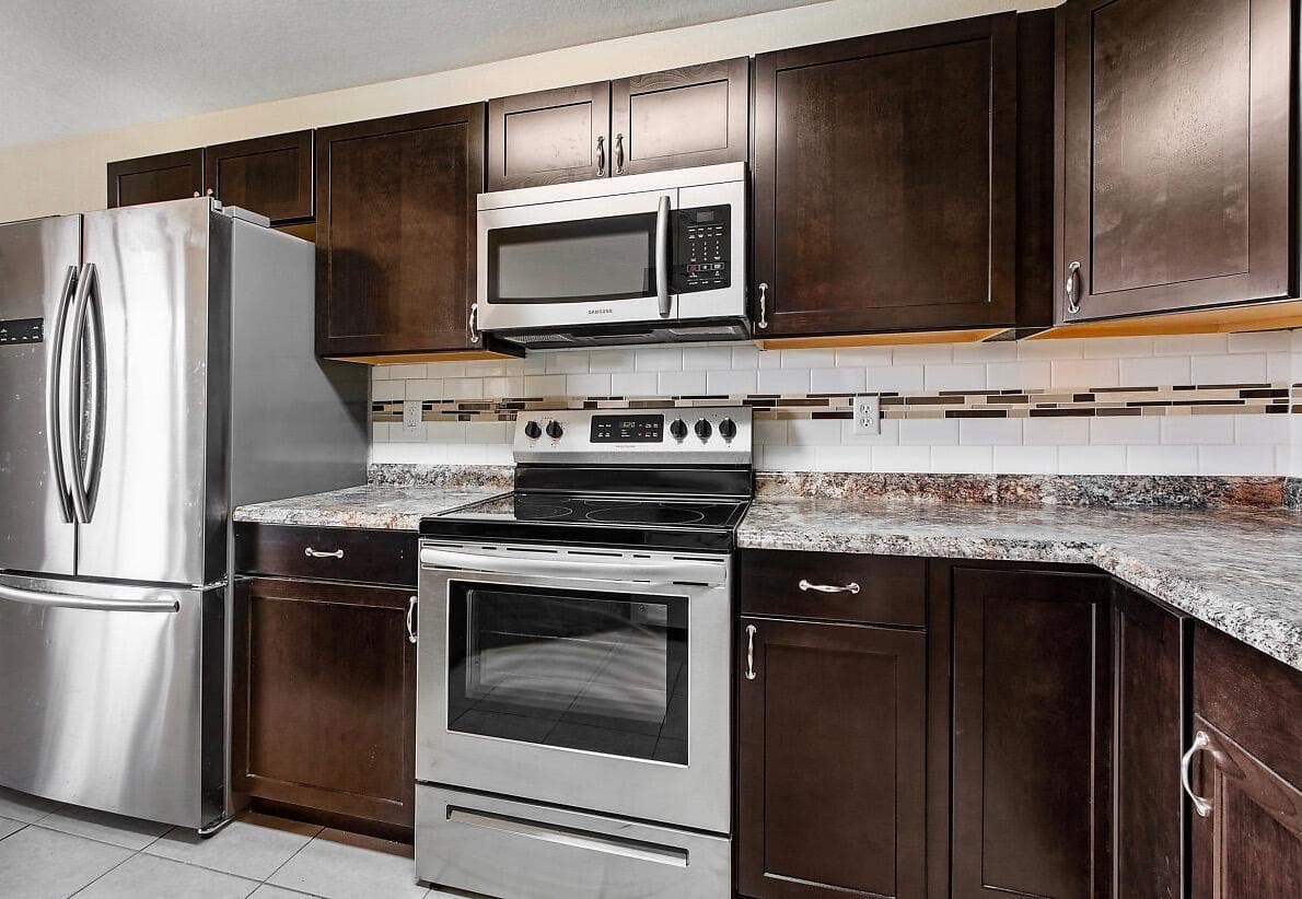 8460 NW 40th Street # 84 60, Coral Springs FL 33065
