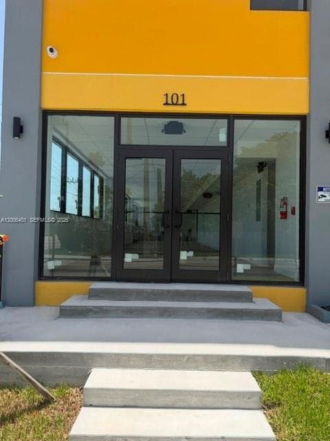 1020 NW 2nd Ave # 101, Hallandale Beach FL 33009