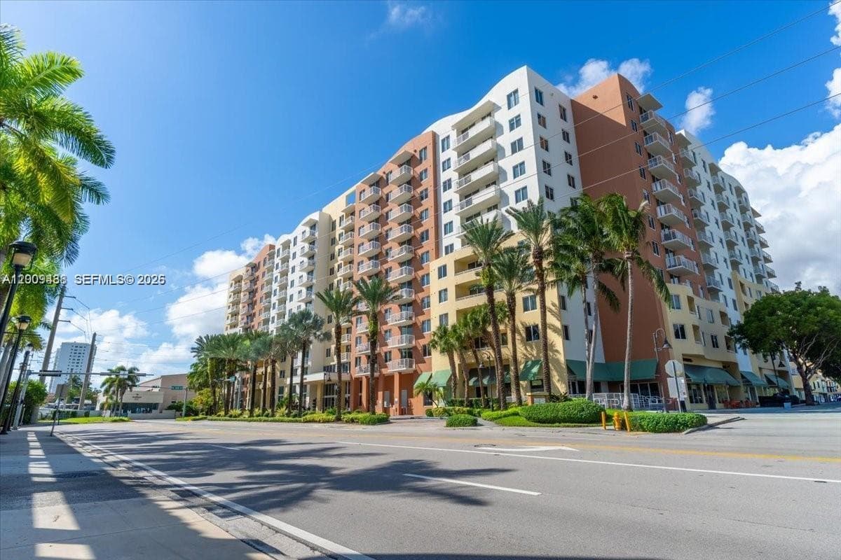 18800 NE 29th Ave # 302, Aventura FL 33180