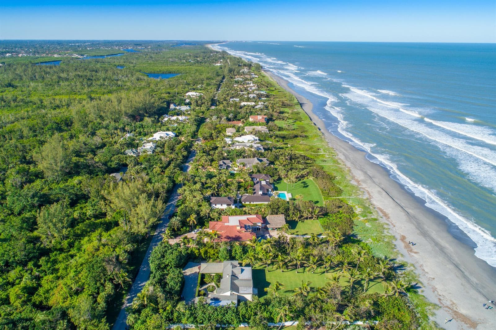 5 N Beach Road, Hobe Sound FL 33455