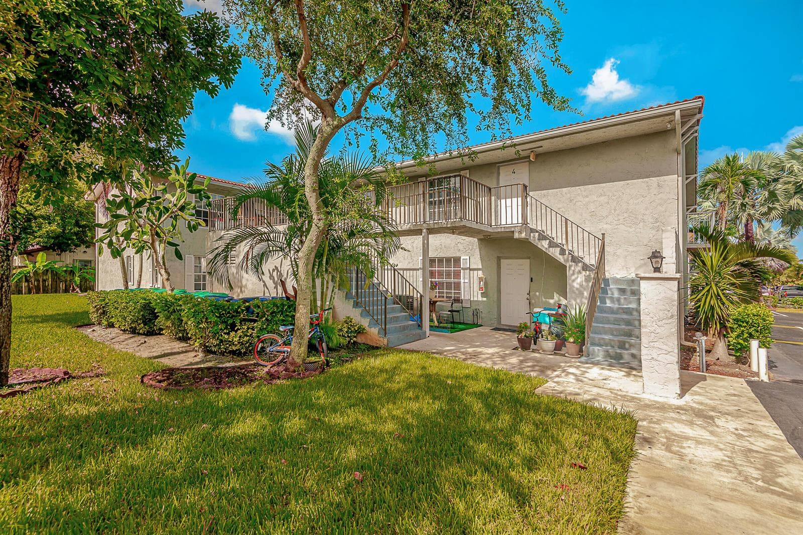 8706 W Sample Road # 4, Coral Springs FL 33065
