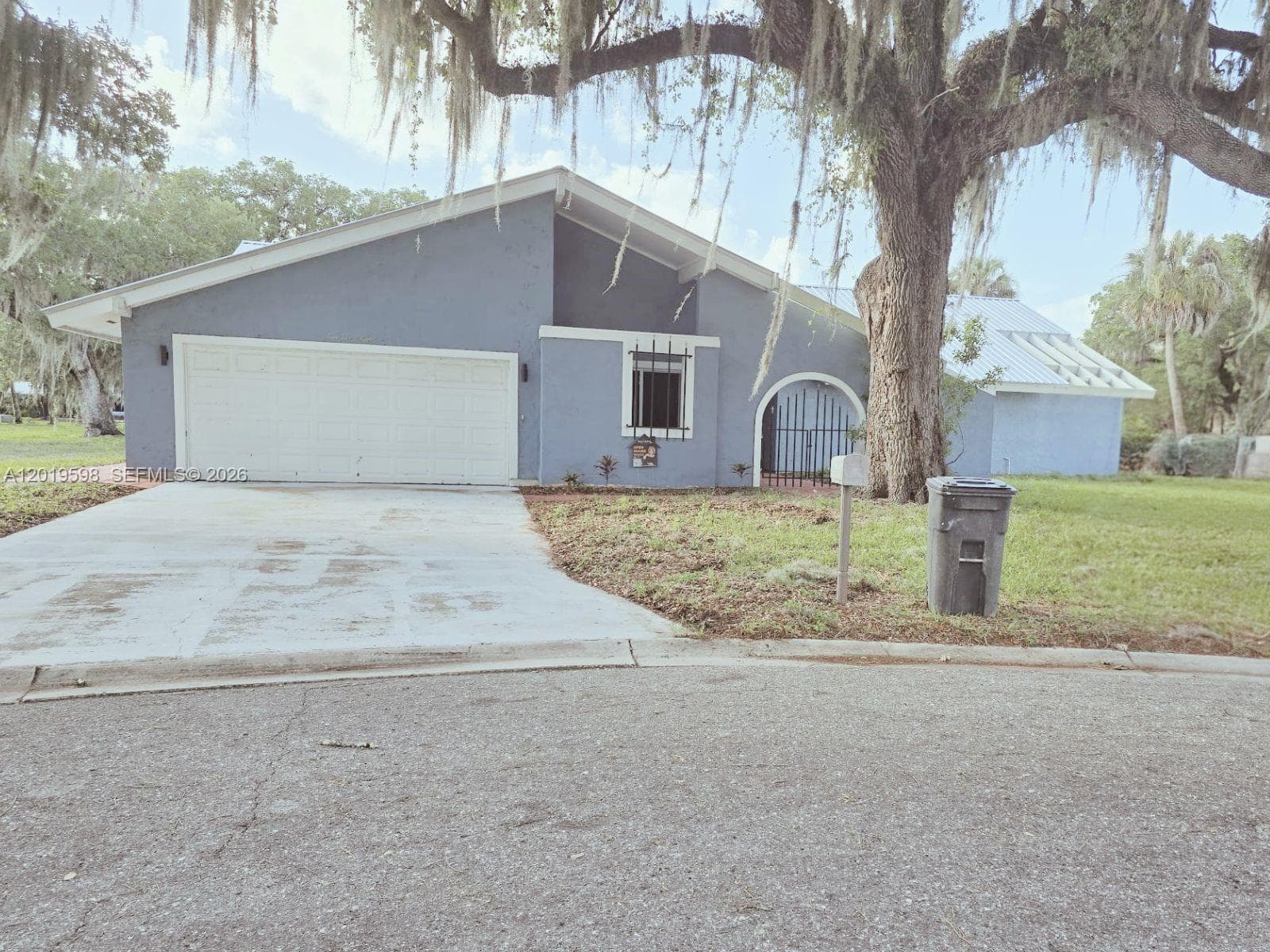 Listing
