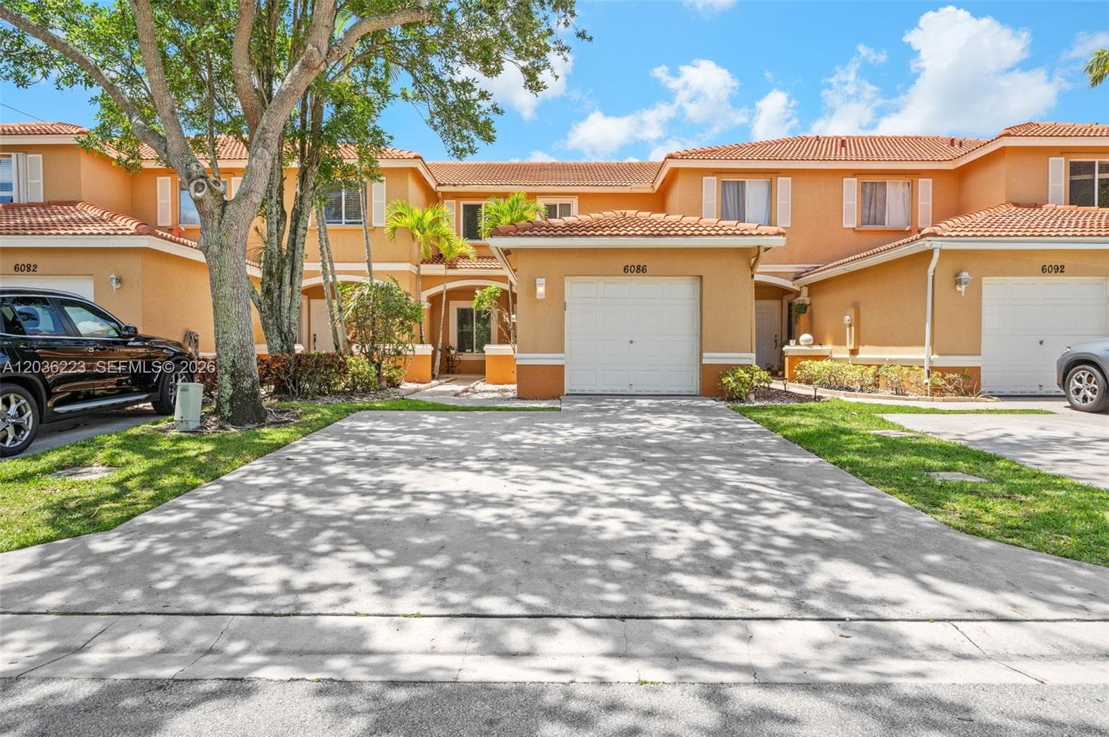 6086 Southard St, West Palm Beach FL 33411