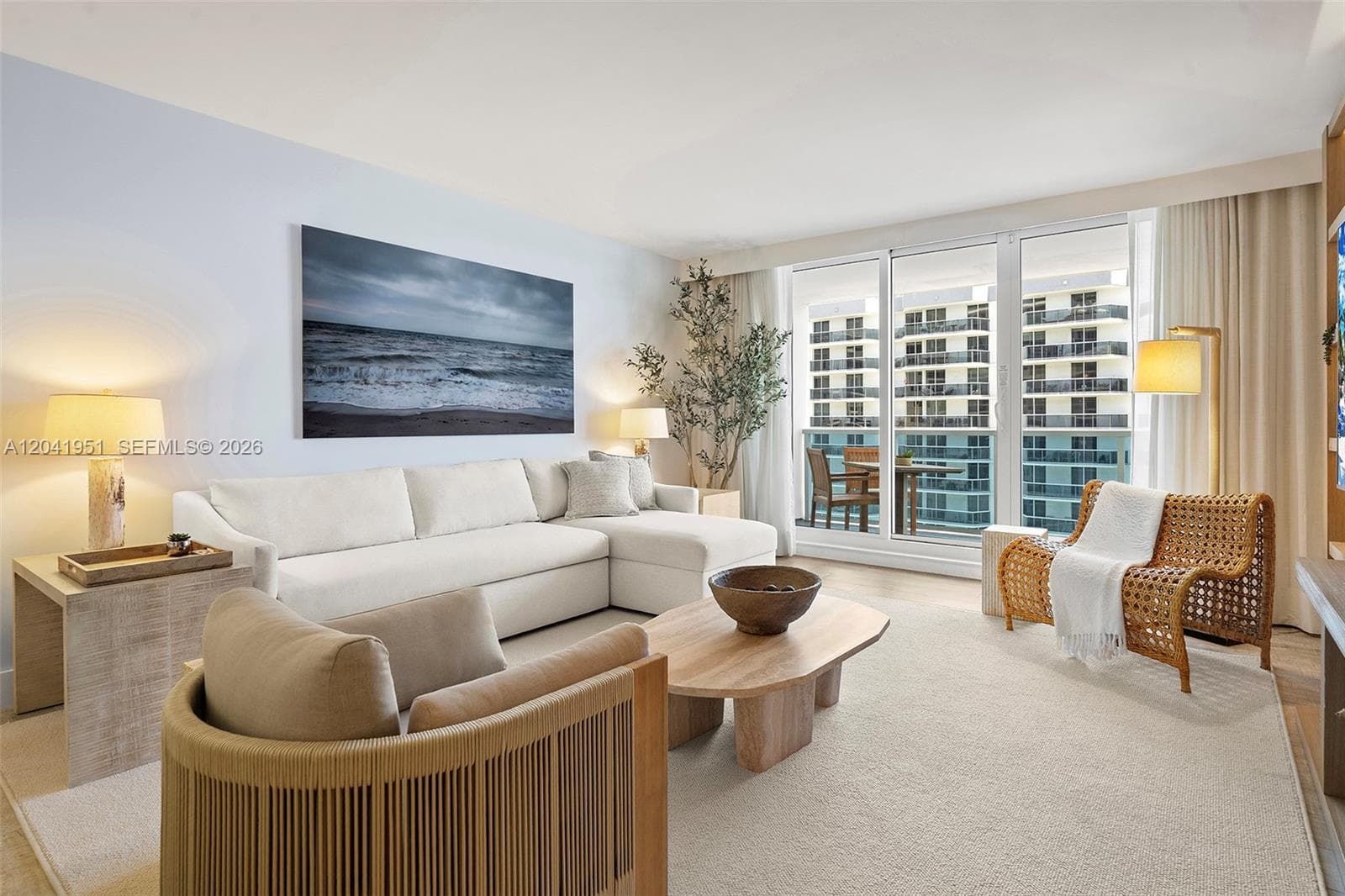 102 24th St # 1213, Miami Beach, FL 33139