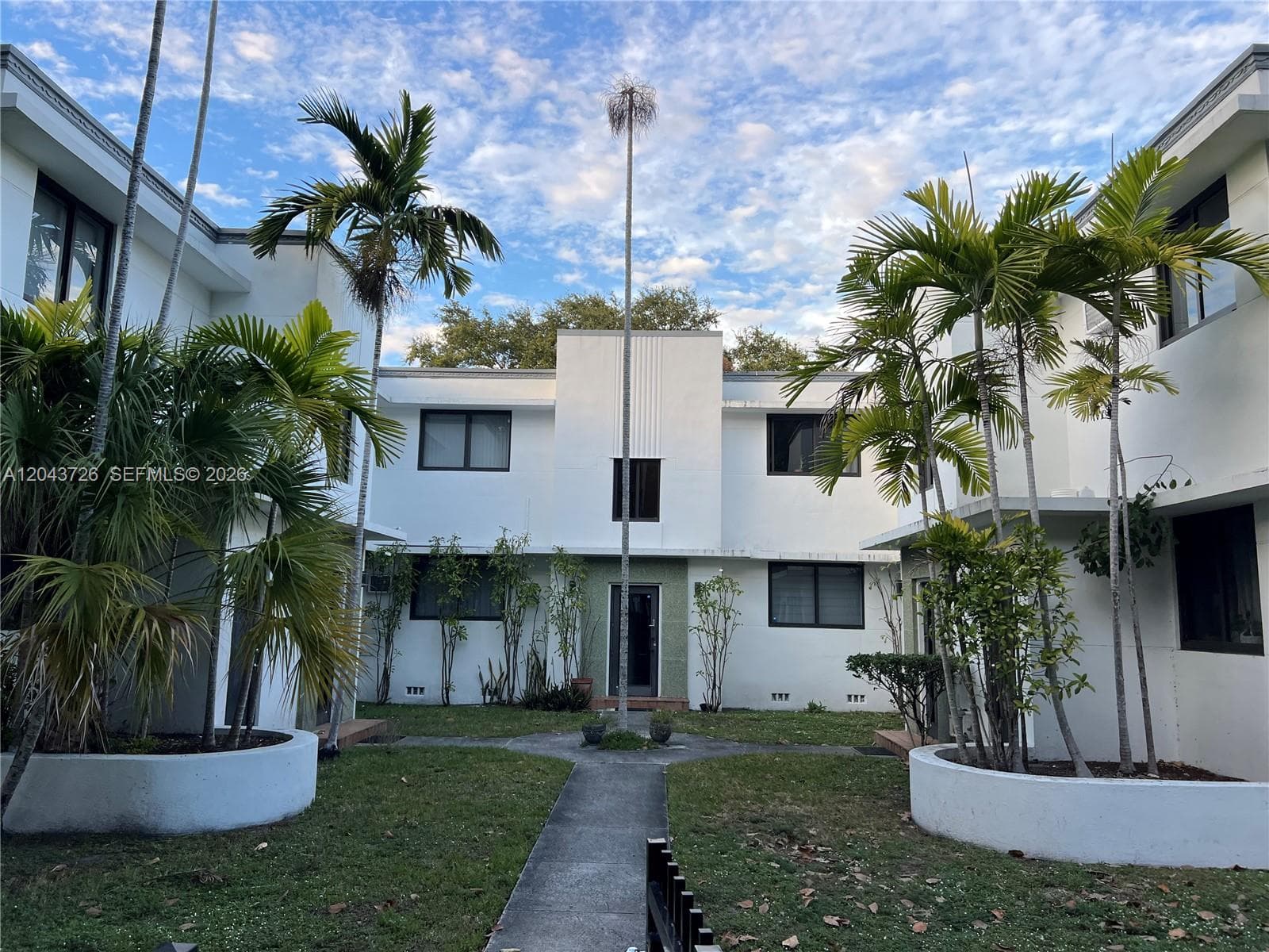 1895 SW 22nd # #7, Miami, FL 33145