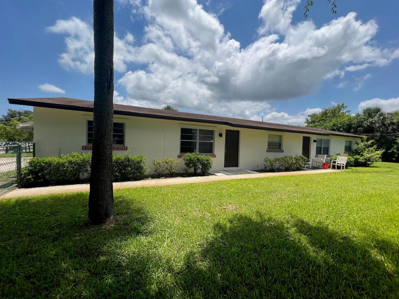 1887 Breezy Lane, West Palm Beach FL 33417