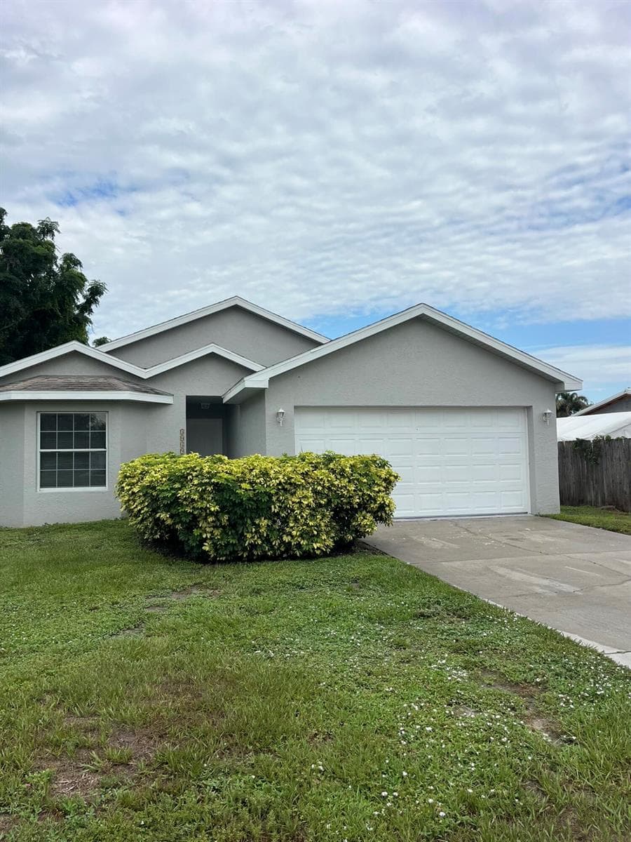 3049 SE 38th Avenue, Okeechobee FL 34974