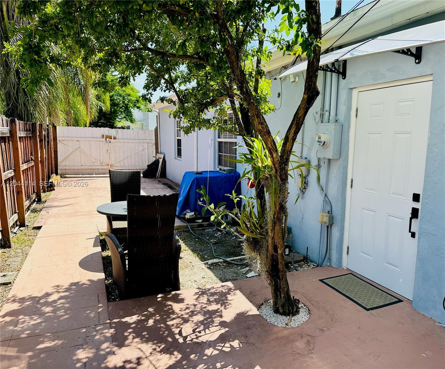 1315 NE 181st St # 1, North Miami Beach FL 33162